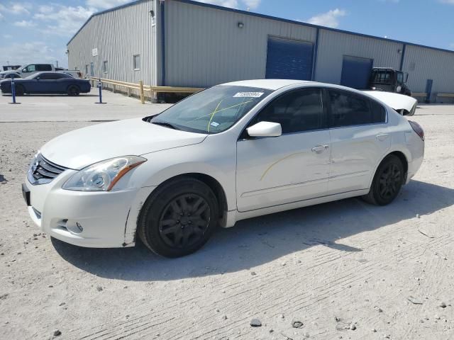 2012 Nissan Altima Base