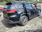 2017 Toyota Highlander SE