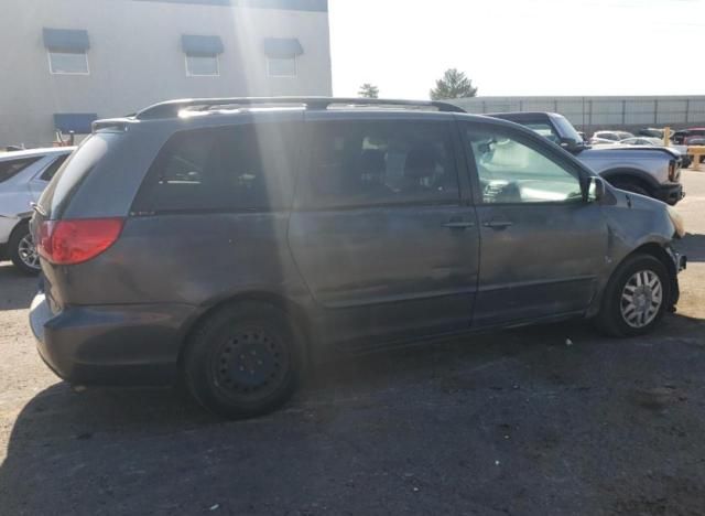 2008 Toyota Sienna CE