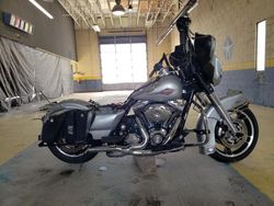 Salvage motorcycles for sale at Indianapolis, IN auction: 2010 Harley-Davidson Flhtc