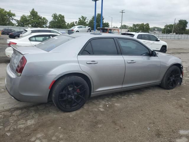 2016 Chrysler 300 Limited