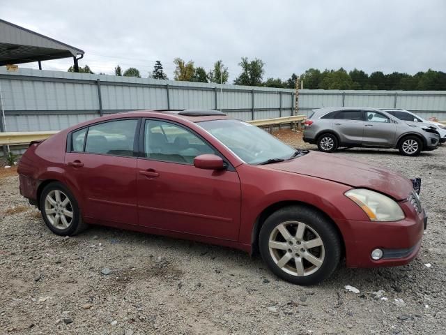 2004 Nissan Maxima SE