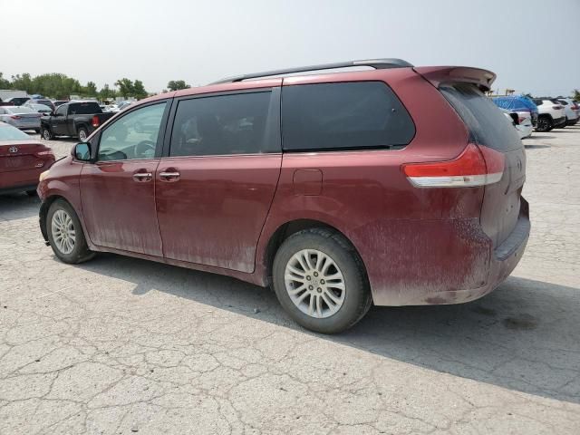 2011 Toyota Sienna XLE