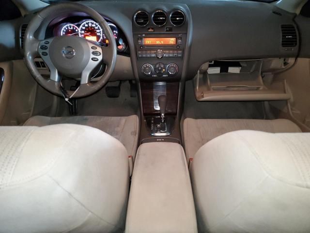 2011 Nissan Altima Base