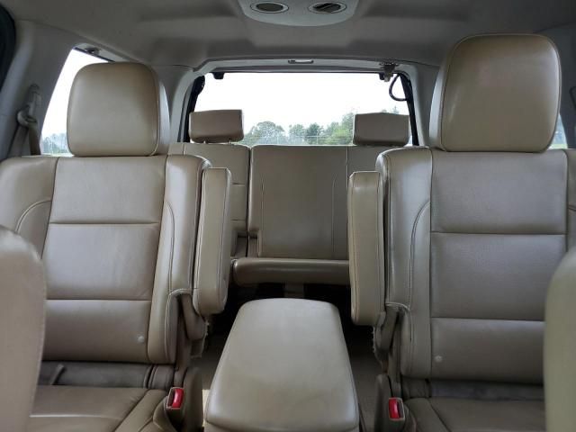 2013 Nissan Armada Platinum