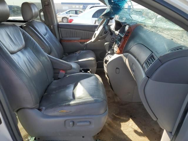 2006 Toyota Sienna XLE