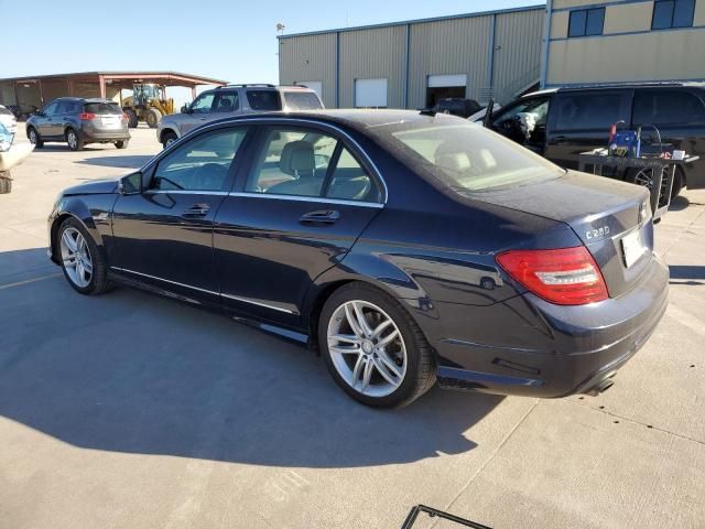 2014 Mercedes-Benz C 250