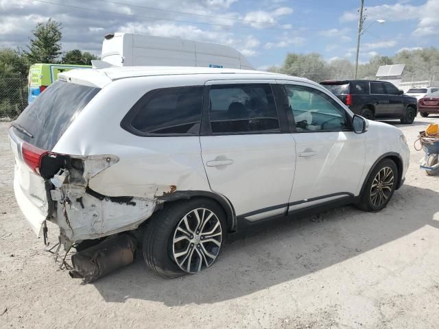 2017 Mitsubishi Outlander SE