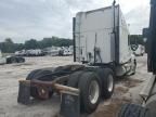 2004 Freightliner Conventional Columbia