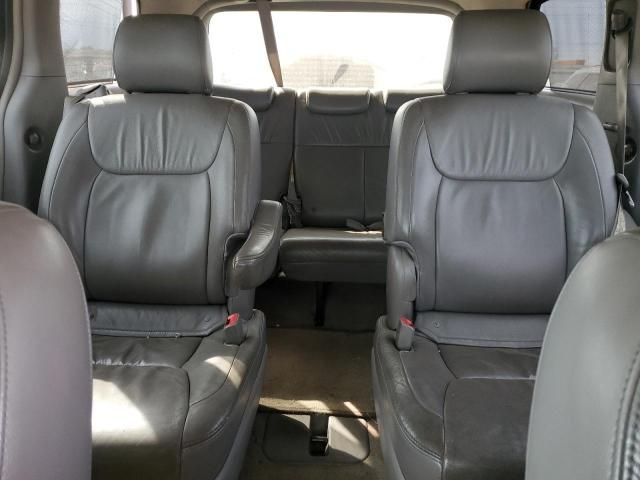 2008 Toyota Sienna XLE