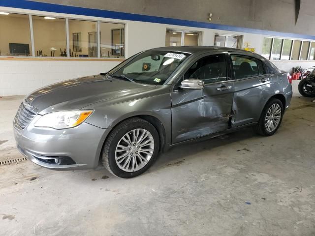 2013 Chrysler 200 Limited