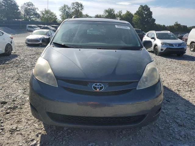 2007 Toyota Sienna CE