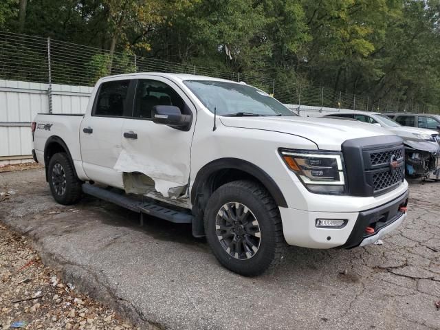 2020 Nissan Titan SV