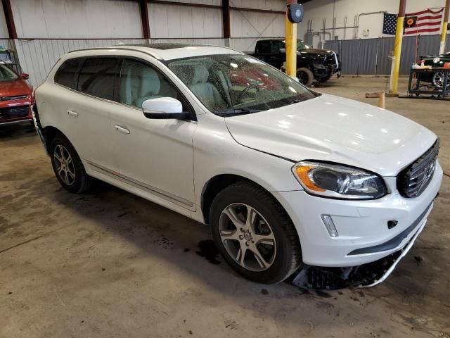 2015 Volvo XC60 T6 Platinum