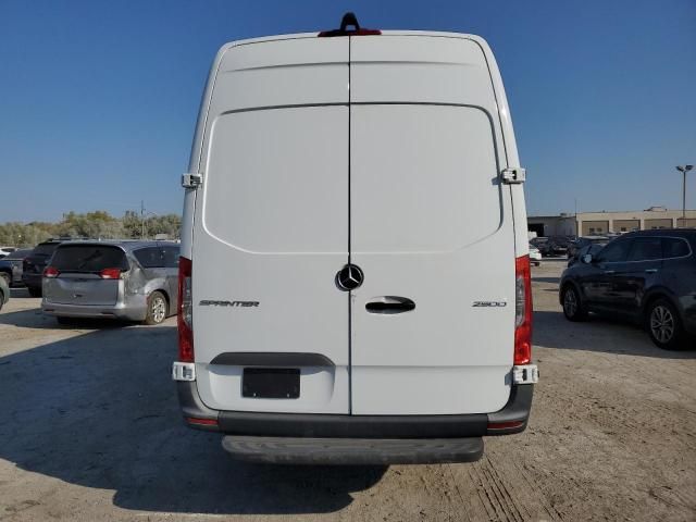 2022 Mercedes-Benz Sprinter 2500