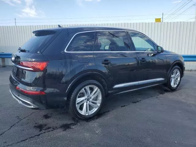 2023 Audi Q7 Premium Plus