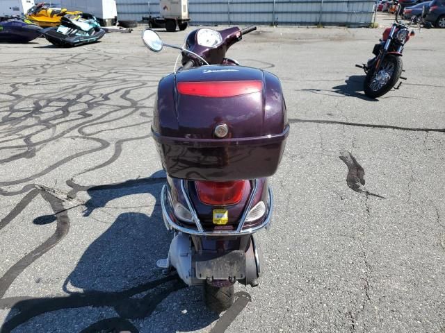 2007 Vespa LX 150