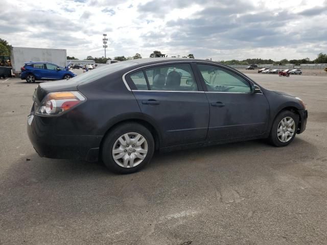 2012 Nissan Altima Base