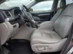 2014 Toyota Highlander LE