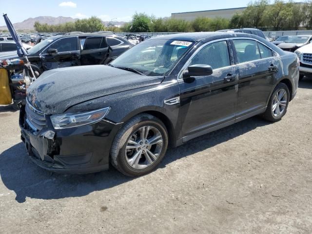 2017 Ford Taurus SE