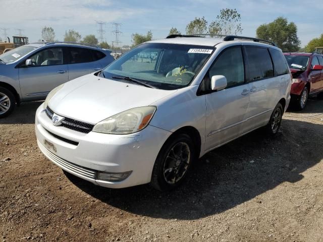 2005 Toyota Sienna XLE