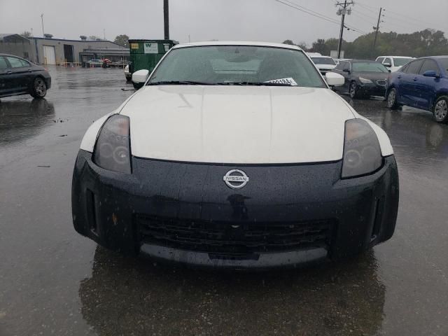 2004 Nissan 350Z Coupe