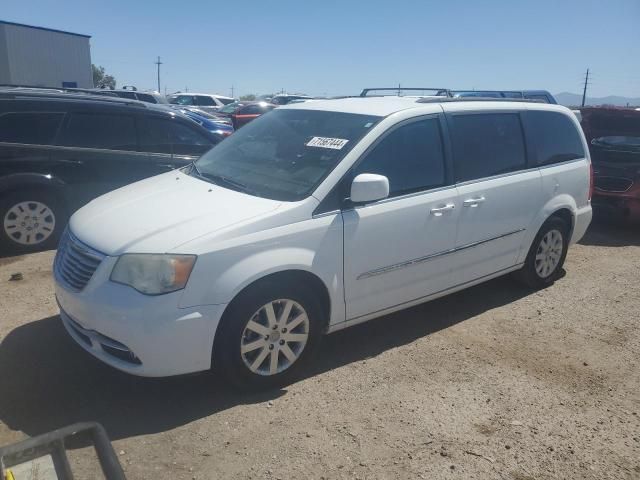 2014 Chrysler Town & Country Touring