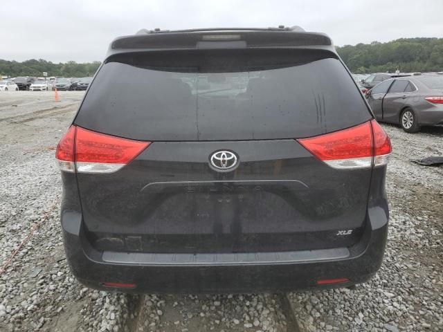 2012 Toyota Sienna XLE