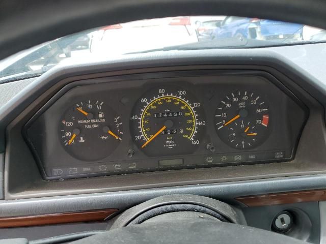 1994 Mercedes-Benz E 320