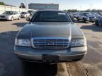 2000 Ford Crown Victoria