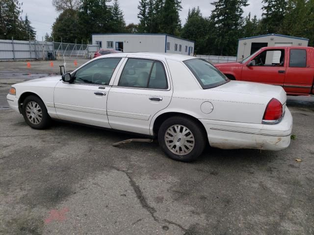 2004 Ford Crown Victoria LX