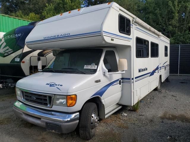 2003 Ford Econoline E450 Super Duty Cutaway Van