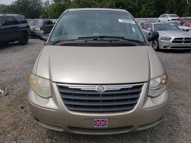 2007 Chrysler Town & Country Touring