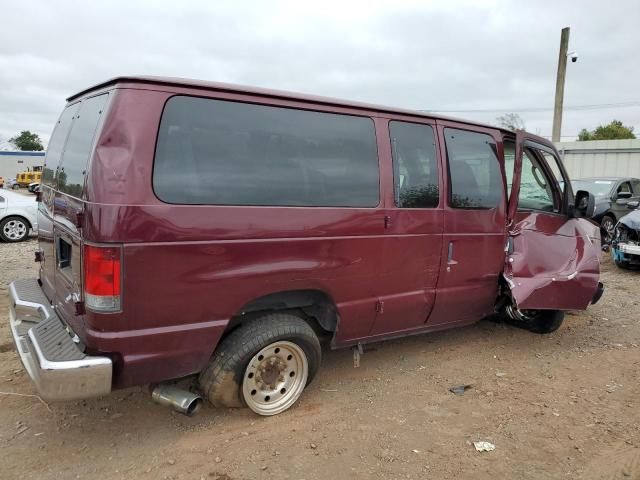 2005 Ford Econoline E350 Super Duty Wagon