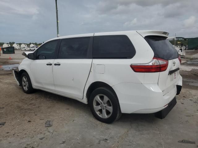 2015 Toyota Sienna