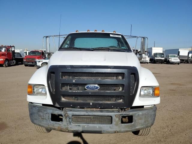 2004 Ford F650 Super Duty