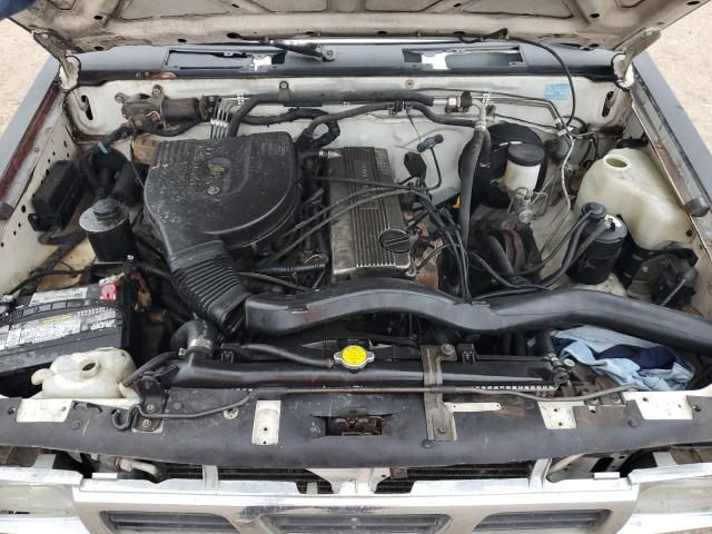 1995 Nissan Truck E/XE