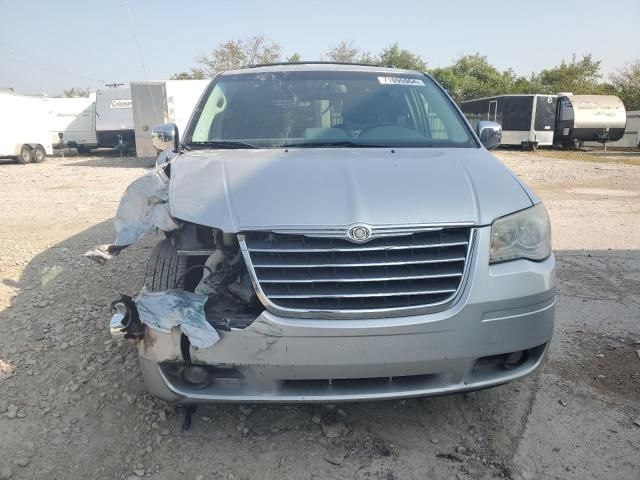 2008 Chrysler Town & Country Touring