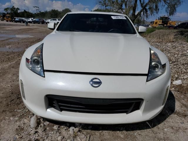 2014 Nissan 370Z Base