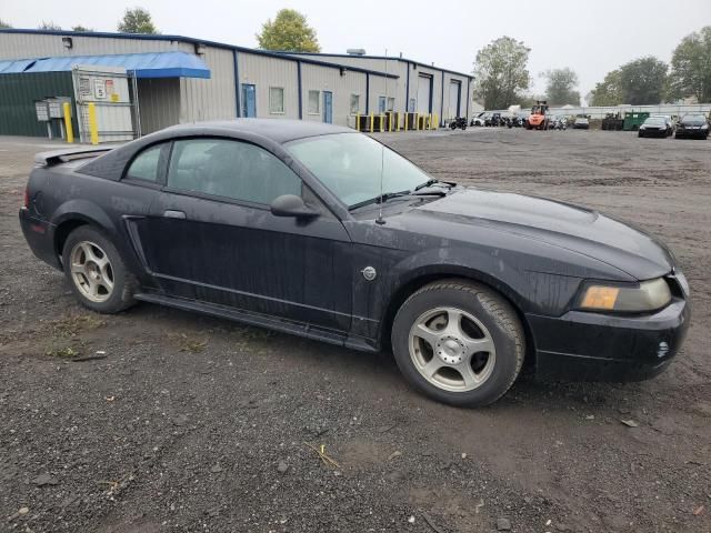 2004 Ford Mustang