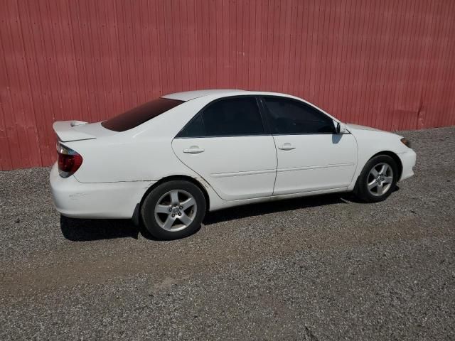 2005 Toyota Camry LE