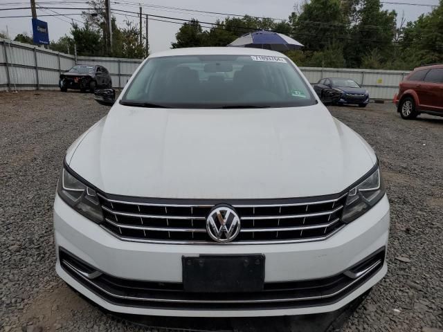 2016 Volkswagen Passat S