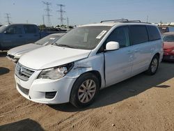 Vehiculos salvage en venta de Copart Elgin, IL: 2014 Volkswagen Routan SE