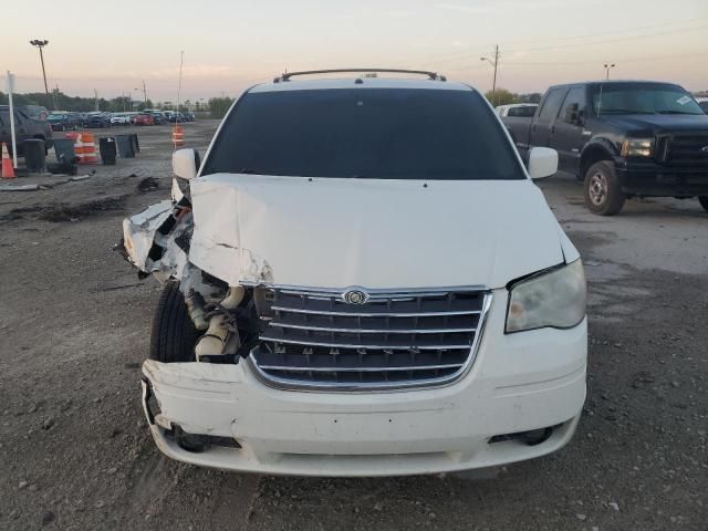 2008 Chrysler Town & Country Touring