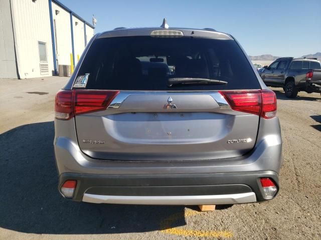 2017 Mitsubishi Outlander ES