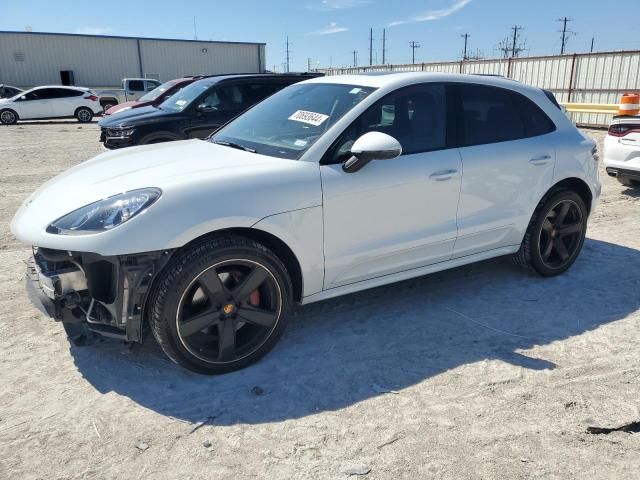 2016 Porsche Macan Turbo