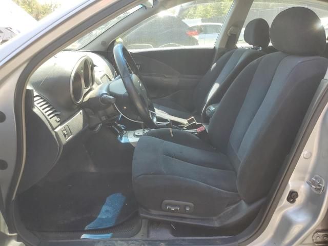 2004 Nissan Altima Base