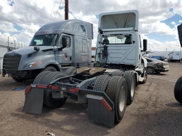 2019 International LT625