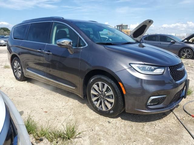 2021 Chrysler Pacifica Hybrid Limited