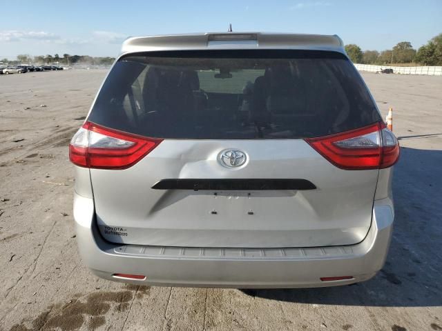 2020 Toyota Sienna L